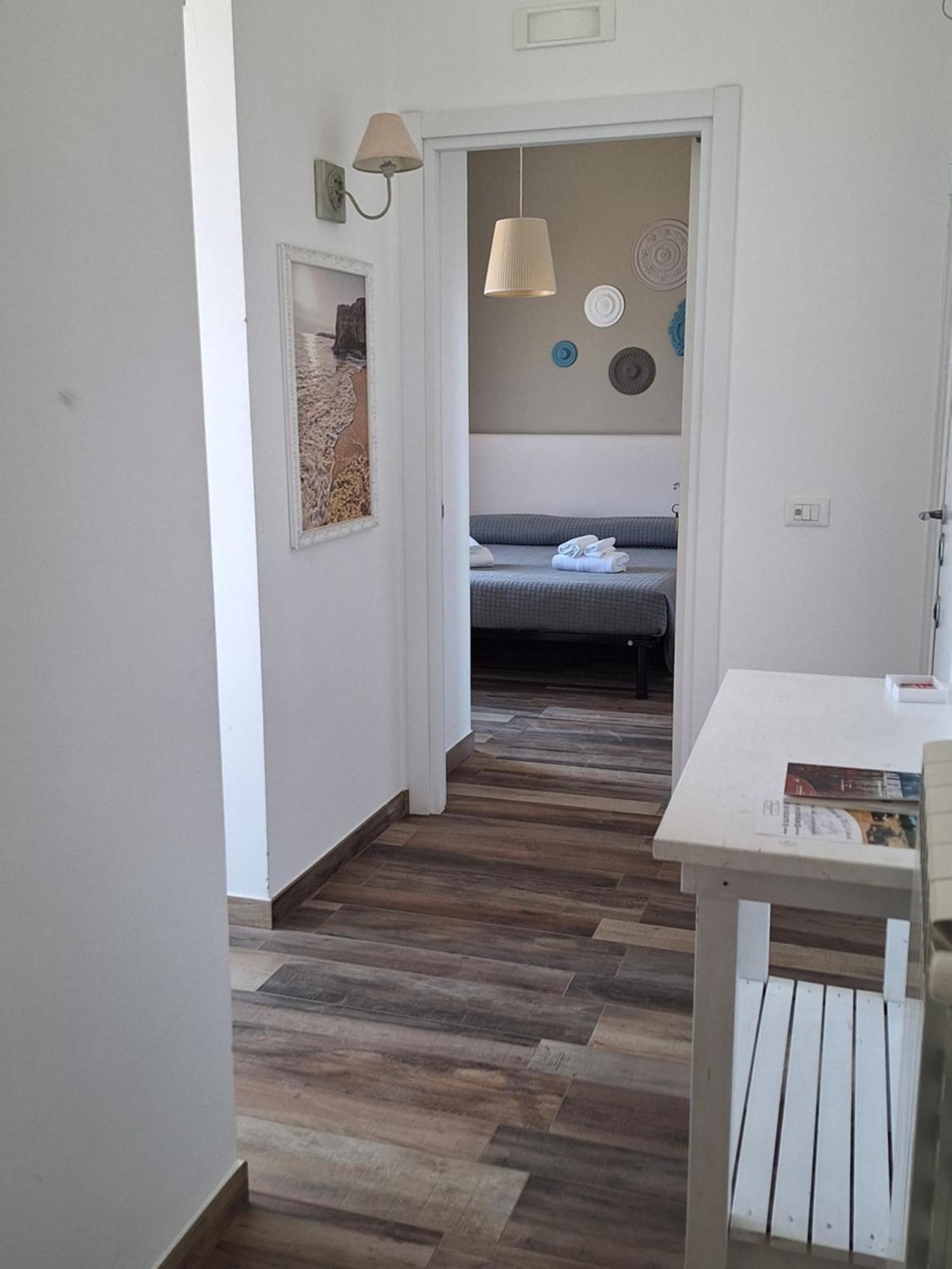 Vistamare House Hotell Monopoli Exteriör bild